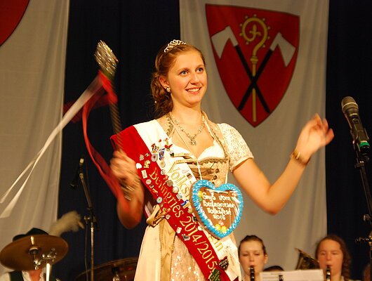 Volksfestkönigin 2014 Melanie Rackl