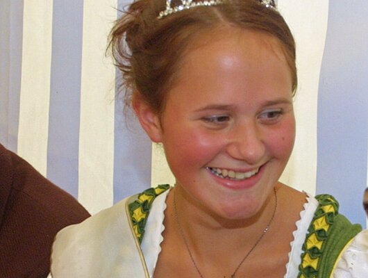 Volksfestkönigin 2002 Christine Haunschild