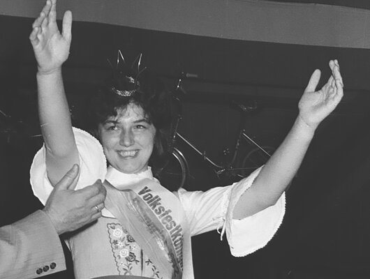 Volksfestkönigin 1972 Elisabeth Sedlmeier